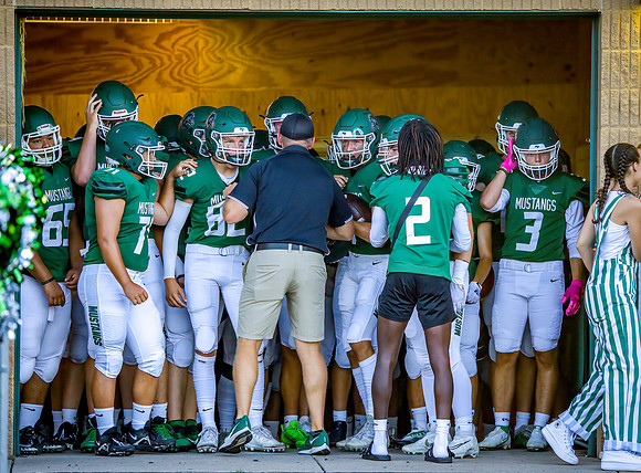 Mounds View vs Totino Grace Varsity Football 19