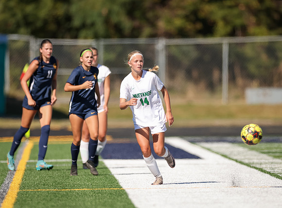 Mounds View vs Mahtomedi Girls Varisty Soccer 62