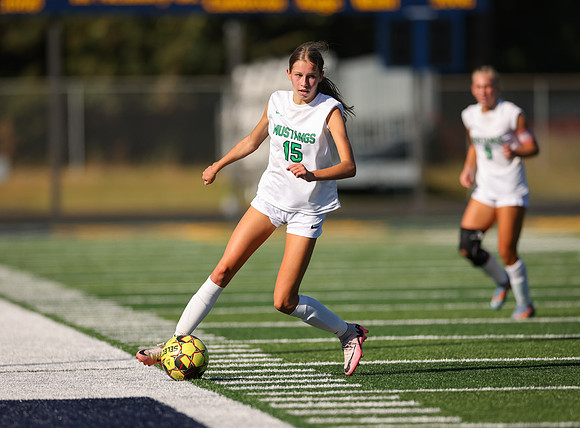 Mounds View vs Mahtomedi Girls Varisty Soccer 254