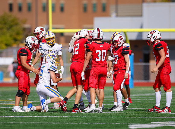 Centennial vs STMA JV Football 330