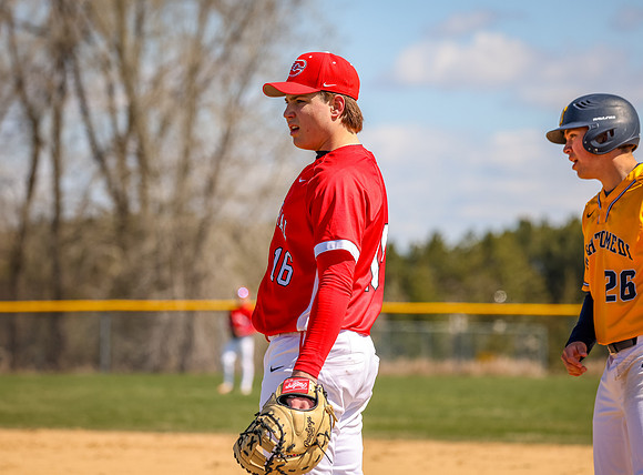 Centennial vs Mahtomedi JV Baseball_614