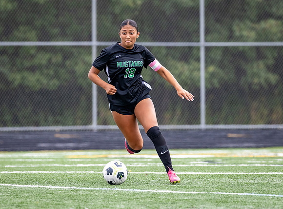 Mounds View vs Blaine Varsity Soccer 88