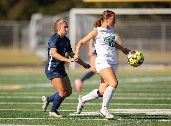 Mounds View vs Mahtomedi Girls Varisty Soccer 135