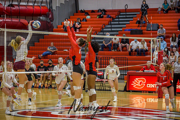 Centennial vs Maple Grove Varsity Volleyball 0054