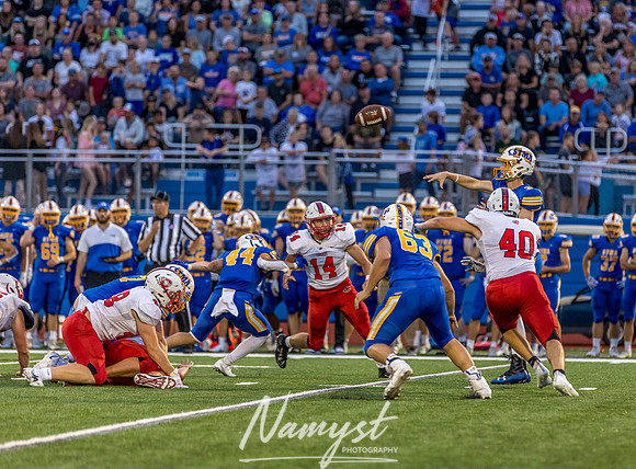Centennial vs STMA Varsity Football_1405