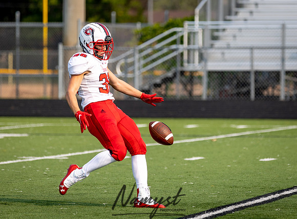 Centennial vs STMA JV Footballl 0024