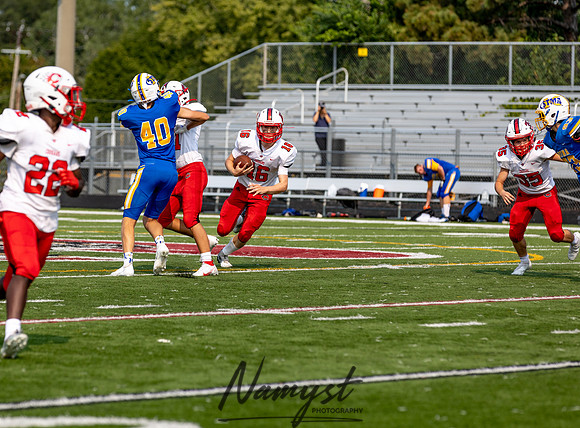 Centennial vs STMA JV Footballl 0069
