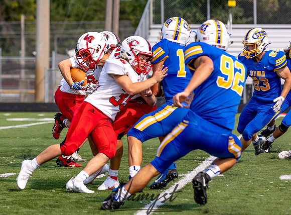 Centennial vs STMA JV Footballl 0076