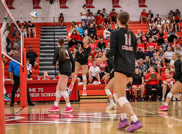 Centennial vs Mounds View Girls Varsity Volleyball 124