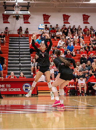 Centennial vs Mounds View Girls Varsity Volleyball 148