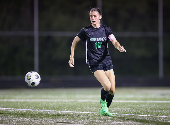 Mounds View vs Stillwater Varsity Soccer 155