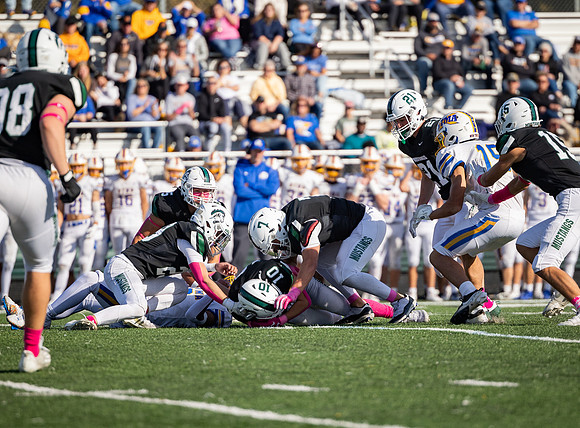 Mounds View vs STMA Varsity Football 305