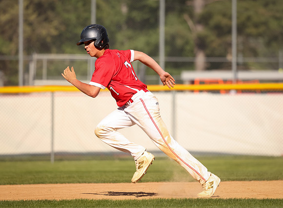 811 Centennial vs Eden Prairie 9th Grade Baseball Baseball