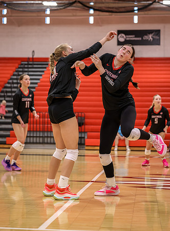 Centennial vs Mounds View Girls Varsity Volleyball 67