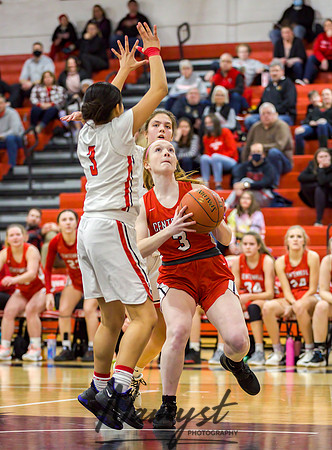 Centennial vs Coon Rapids Girls Varsity Basketball 179