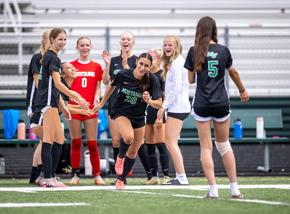 Mounds View vs Blaine Varsity Soccer 63