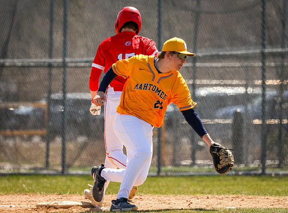 Centennial vs Mahtomedi JV Baseball_1014