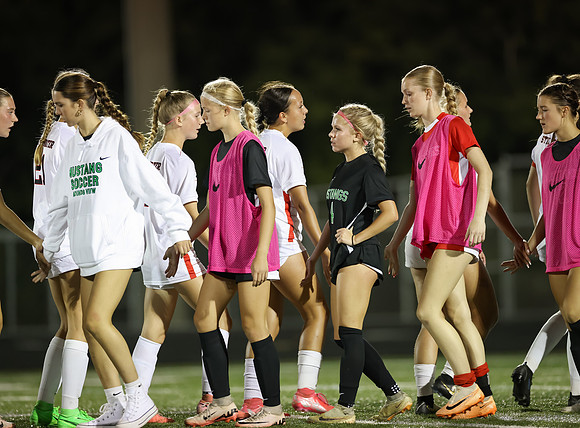 Mounds View vs Stillwater Varsity Soccer 164