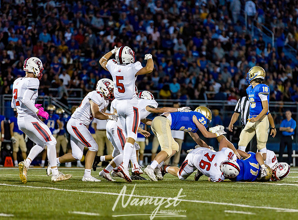Centennial vs Wayzata Varsity Football Game 0067