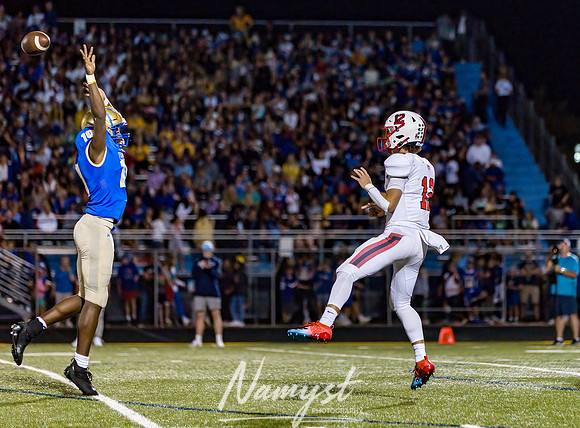 Centennial vs Wayzata Varsity Football Game 0115