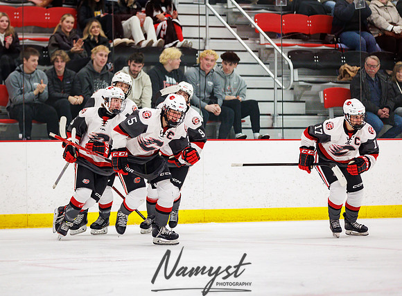 Centennial vs Mahtomedi Varsity Hockey 313