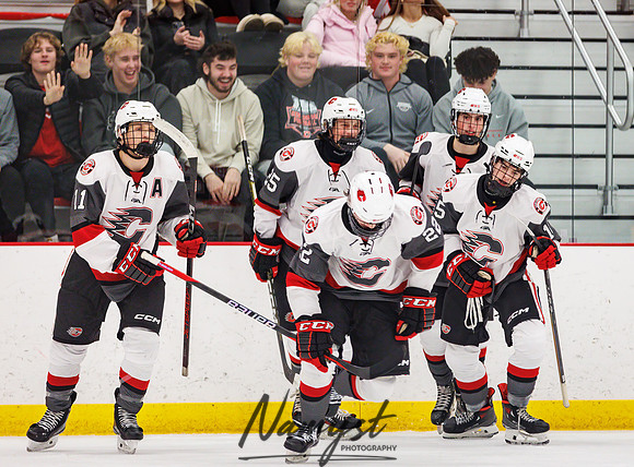 Centennial vs Mahtomedi Varsity Hockey 352