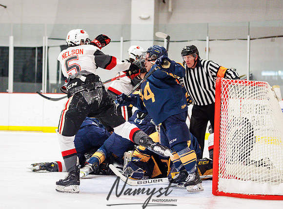 Centennial vs Mahtomedi Varsity Hockey 384