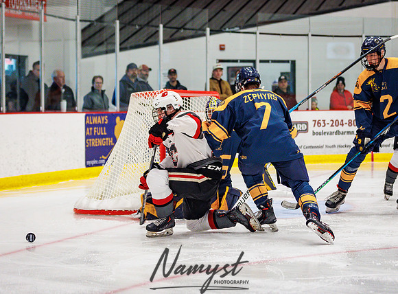 Centennial vs Mahtomedi Varsity Hockey 400