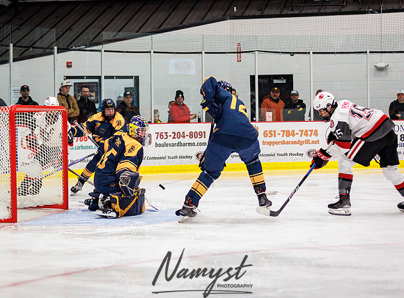 Centennial vs Mahtomedi Varsity Hockey 406