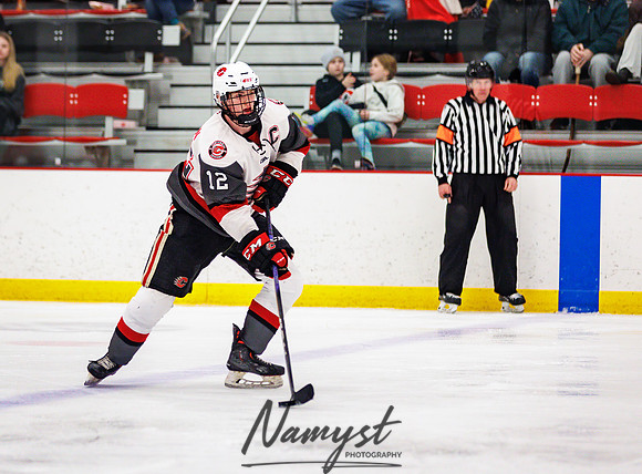 Centennial vs Mahtomedi Varsity Hockey 418