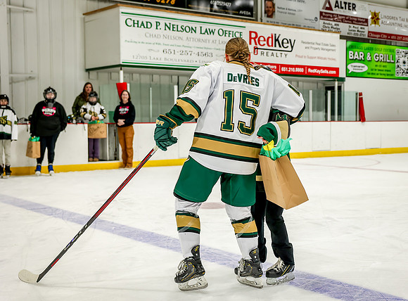 Chisago vs River Lake Stars Varsity Hoc 12