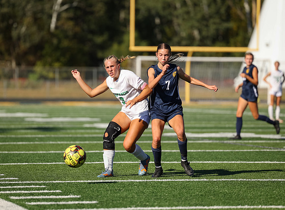Mounds View vs Mahtomedi Girls Varisty Soccer 250