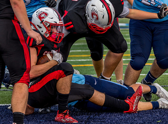 Centennial (JV) at Blaine Football Game 0121