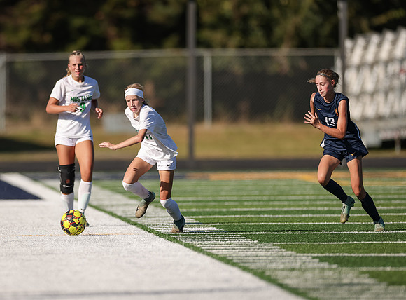 Mounds View vs Mahtomedi Girls Varisty Soccer 281