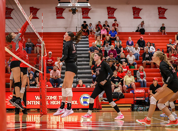 Centennial vs Duluth East Varsity Volleyball 142