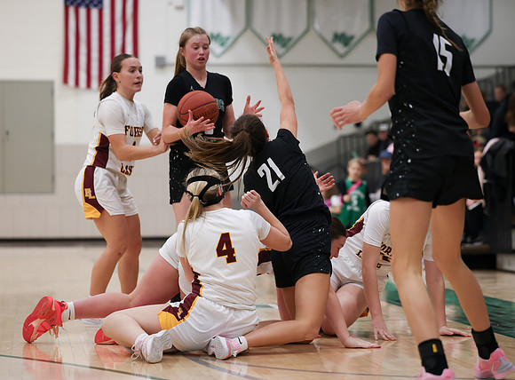 Mounds View vs Forest Lake Varsity Basketball 105