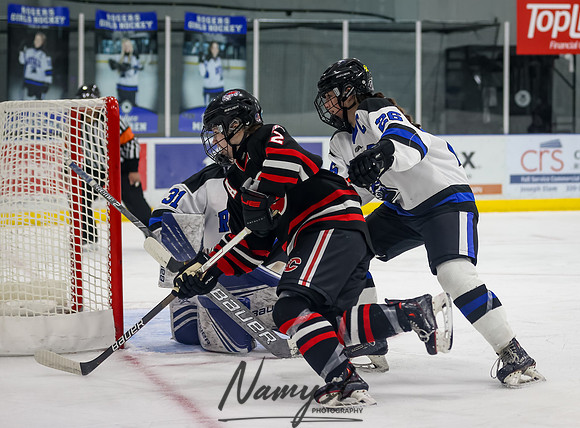 Centennial vs Roger Girls Varsity Hockey 31