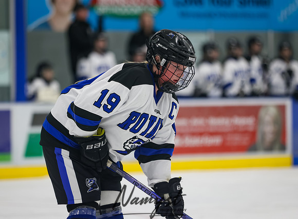 Centennial vs Roger Girls Varsity Hockey 40
