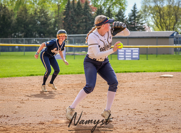 Mahtomedi vs Totino-Grace 222