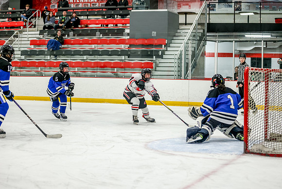 Centennial vs Roger JV Hockey 11