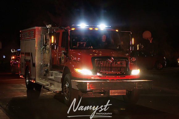 Centennial Fire Santa's Fire Engine Parade CP 4
