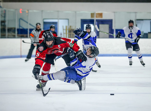 Centennial vs Cambridge Isanti Hockey 259
