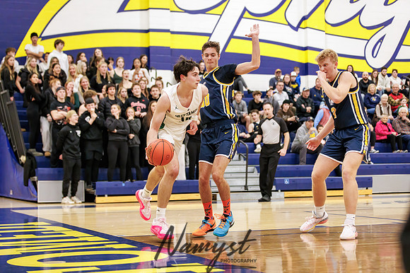 Mahtomedi vs Mounds View Boys Varsity Basketball 18