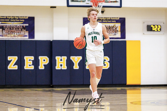 Mahtomedi vs Mounds View Boys Varsity Basketball 32
