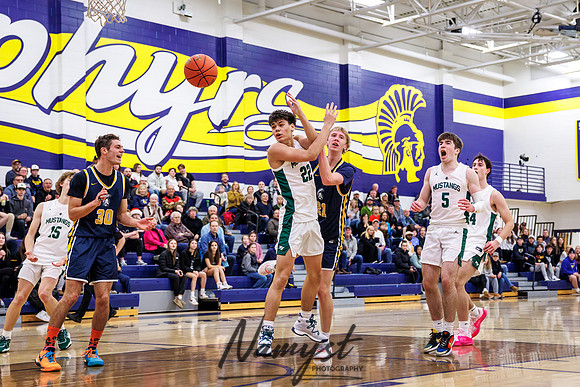 Mahtomedi vs Mounds View Boys Varsity Basketball 64