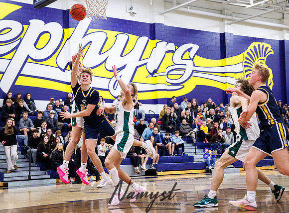 Mahtomedi vs Mounds View Boys Varsity Basketball 121