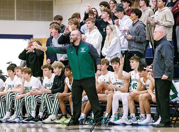Mahtomedi vs Mounds View Boys Varsity Basketball 129