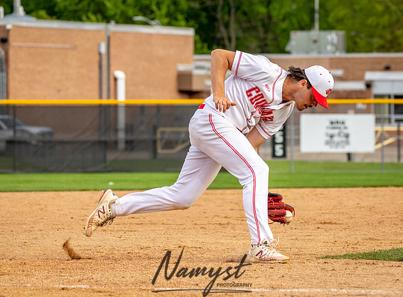 Centennial vs Duluth East Varsity Baseball 484
