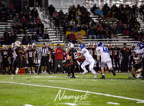 Centennial vs Woodbury Boys Varsity Football Game 220