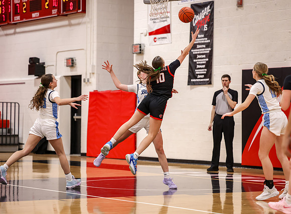 Centennial vs Blaine Girls Varsity Basketball 301